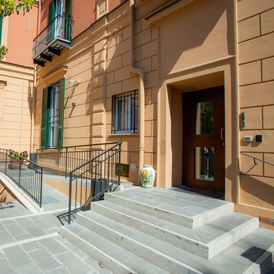 ipe-napoli-collegio-maschile-monterone-ingresso